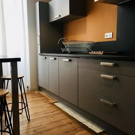 Apartment Tarbis Centre , Confort *