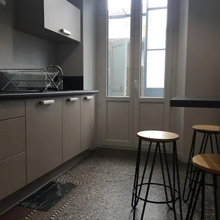 Apartment Tarbis Centre , Confort *