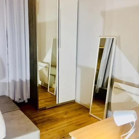 Apartment Tarbis Centre , Confort *