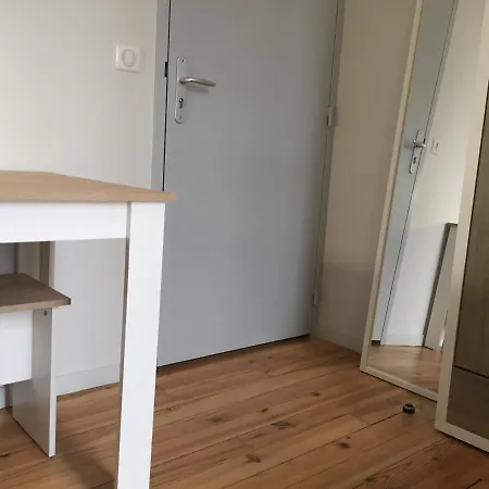 Tarbis Centre , Confort Apartment *