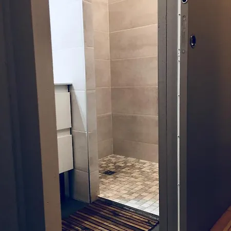 Apartment Tarbis Centre , Confort *