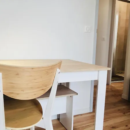 Apartment Tarbis Centre , Confort *