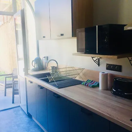 Apartment Tarbis Centre , Confort *